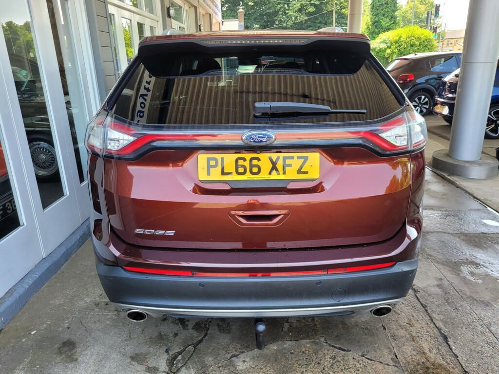 Ford Edge Ford Edge 2.0 Tdci 180 Titanium 4Wd Pan Roof White #4