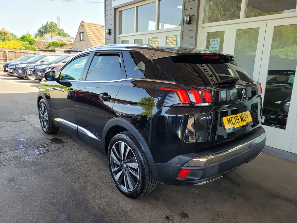 Peugeot 3008 1.2 Puretech Gt Line Black #3