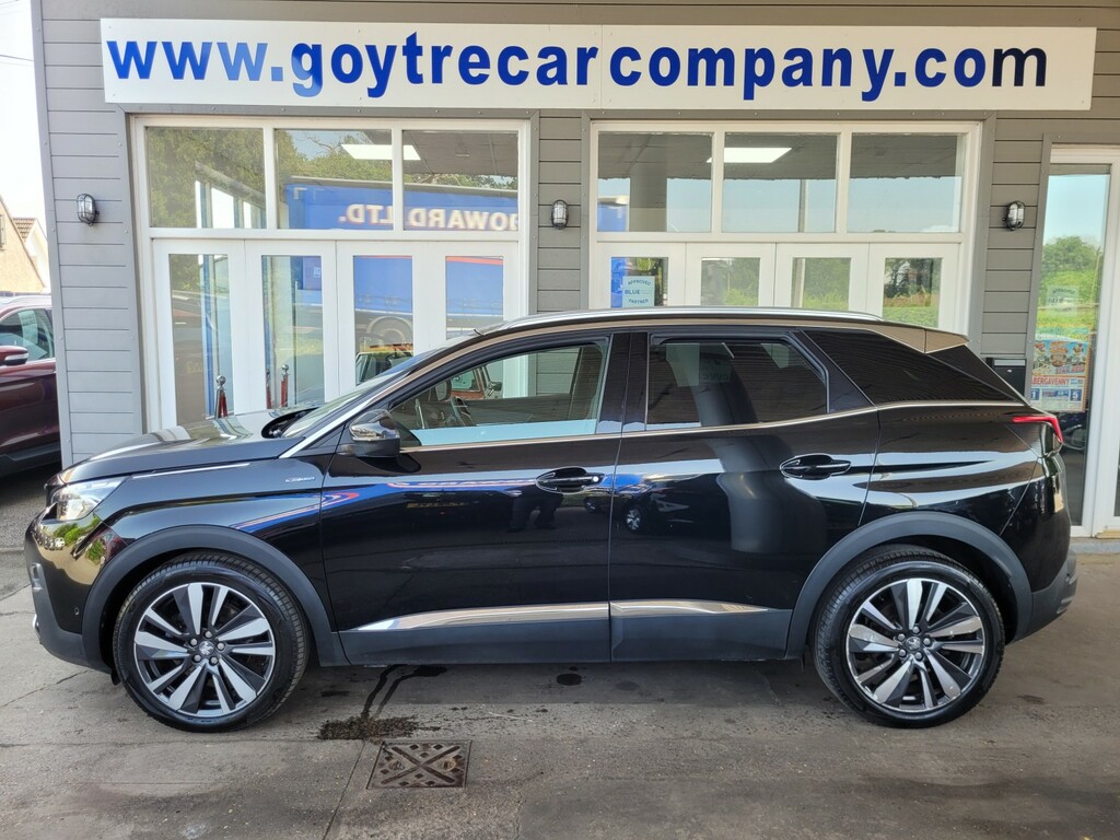 Peugeot 3008 1.2 Puretech Gt Line Black #2