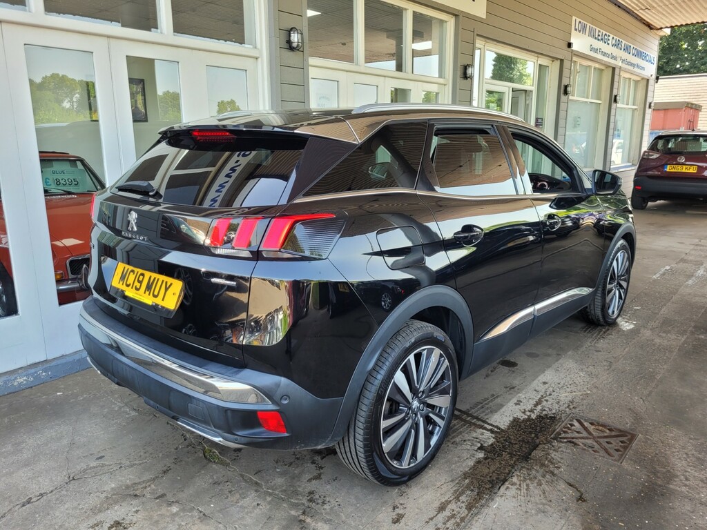 Peugeot 3008 1.2 Puretech Gt Line Black #5