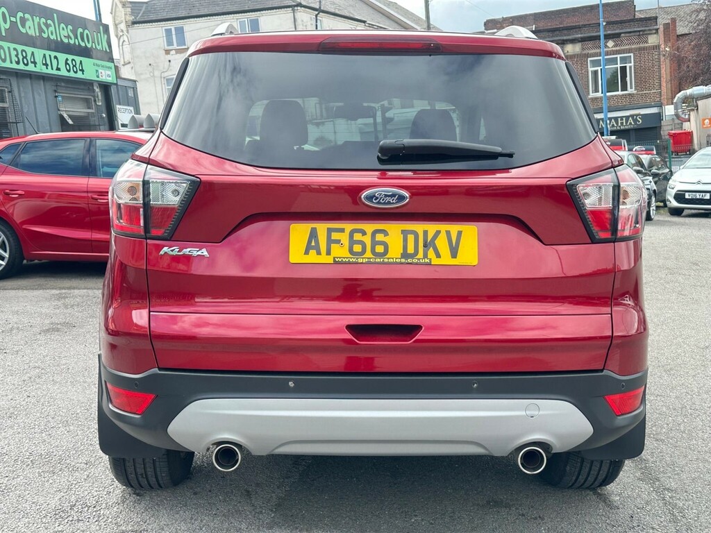 Ford Kuga 2.0 Tdci Titanium Awd Euro 6 Ss AF66DKV Red #5