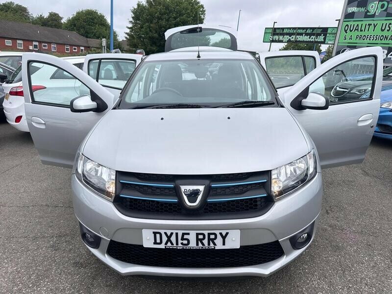 Dacia Sandero 0.9 Tce Laureate Euro 5 #2