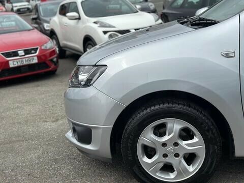 Dacia Sandero 0.9 Tce Laureate Euro 5 #6