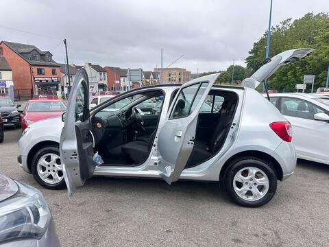 Dacia Sandero  Silver #11