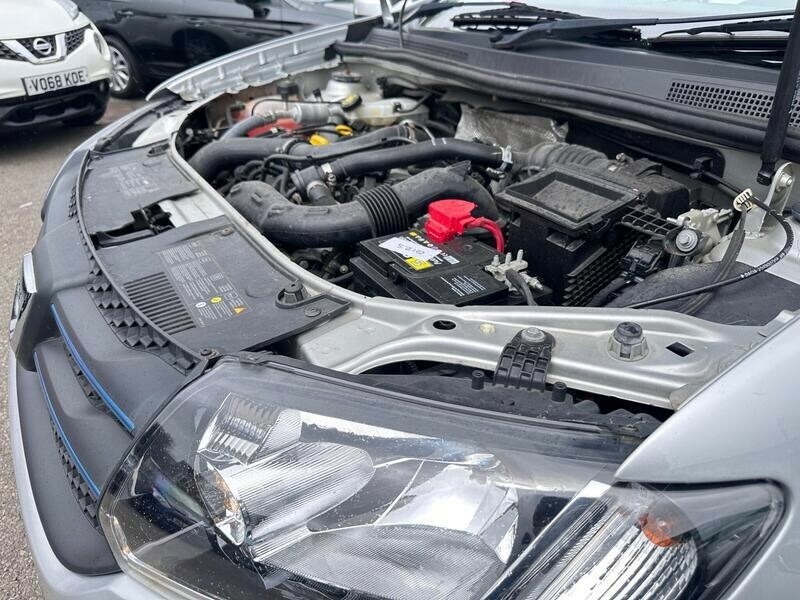 Dacia Sandero  Silver #28