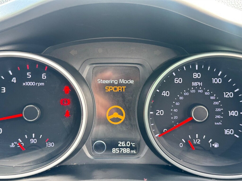 Kia Sportage 1.7 Axis White #22