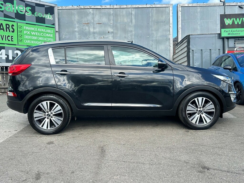 Kia Sportage 1.7 Axis White #8