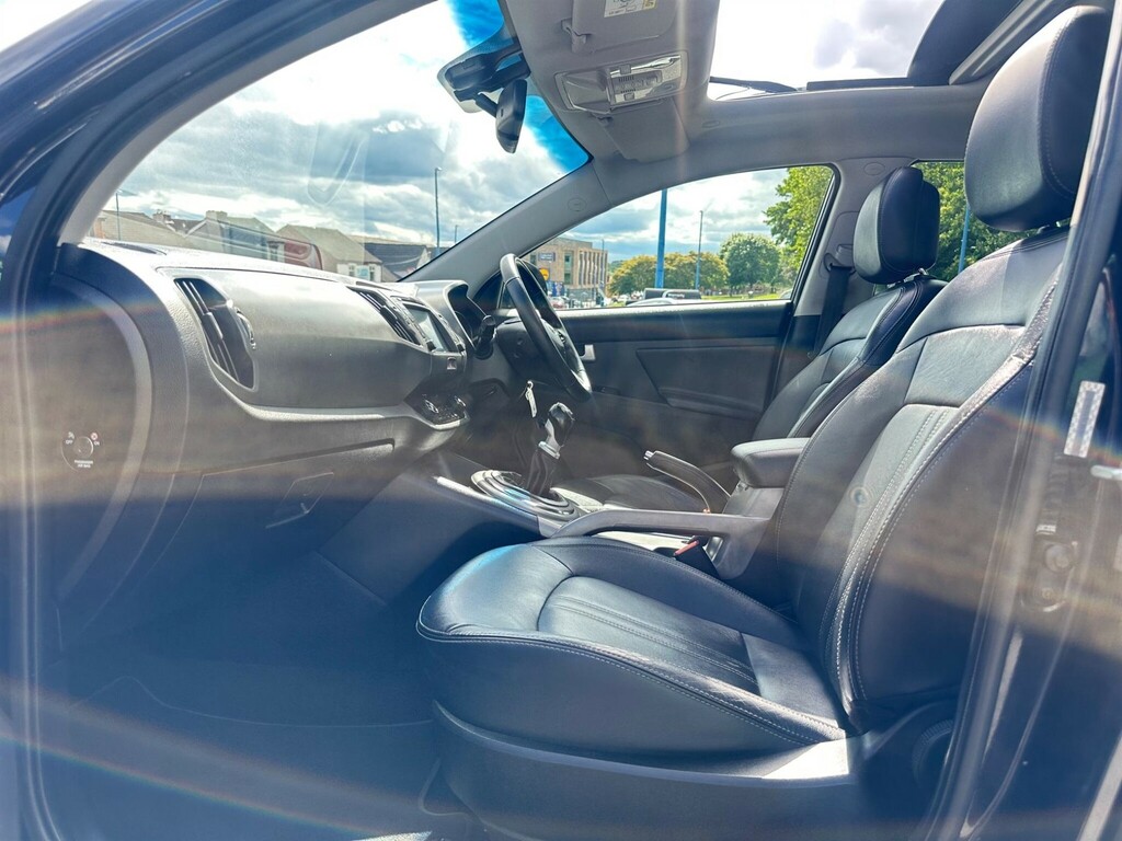 Kia Sportage 1.7 Axis White #15