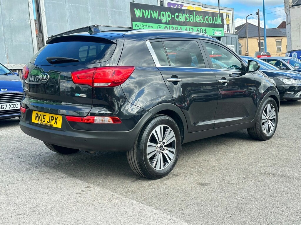 Kia Sportage 1.7 Axis White #7