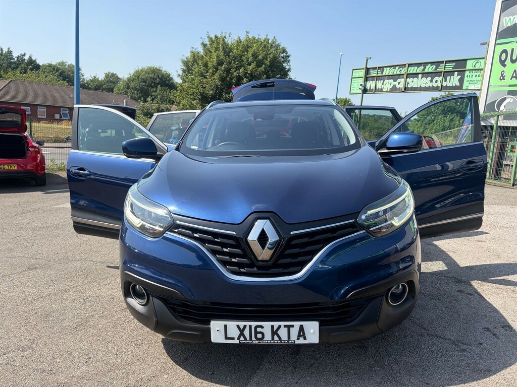 Renault Kadjar  Red #36