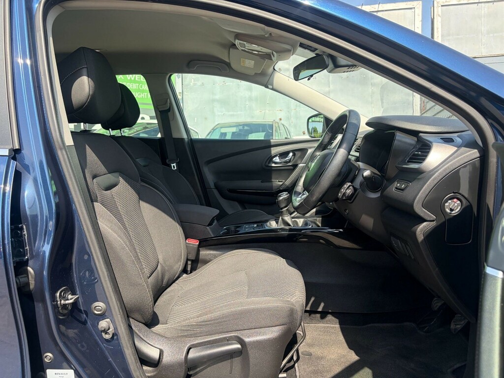 Renault Kadjar  Red #9