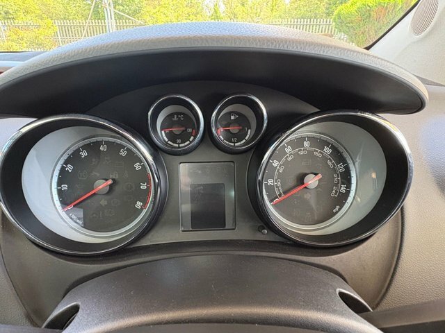 Vauxhall Meriva Se Silver #12