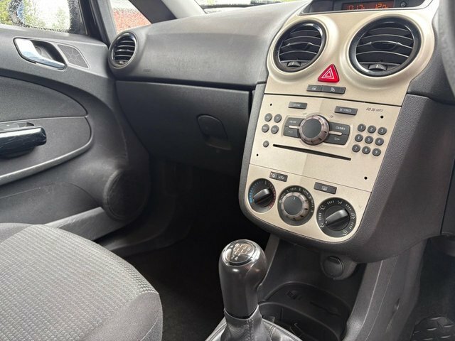 Vauxhall Corsa Hatchback White #10
