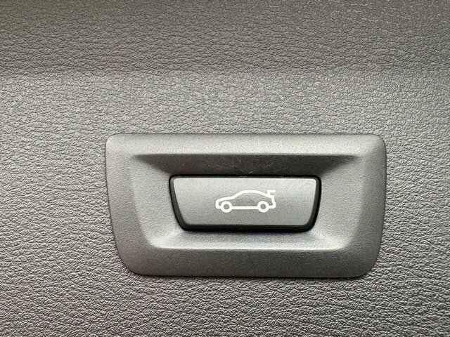 BMW X1 Xdrive 20D M Sport Step Black #10