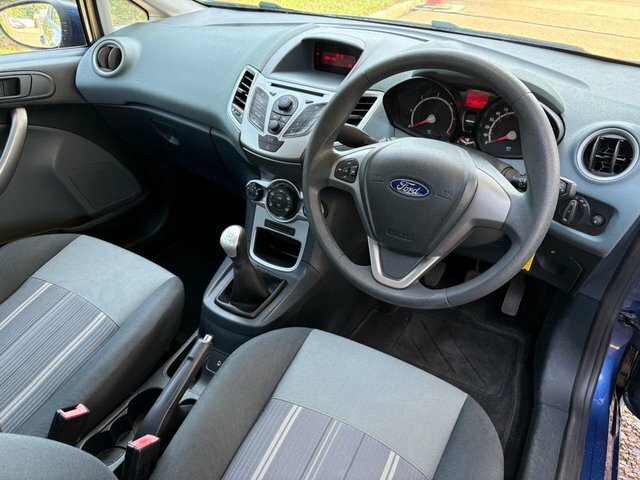 Ford Fiesta 1.4 Tdci Edge Hatchback 110 G K Blue #6