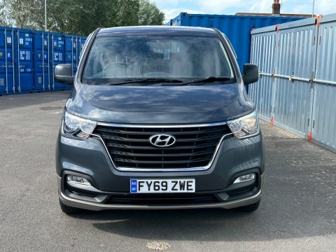 Hyundai I800 Crdi Se Nav Grey #2