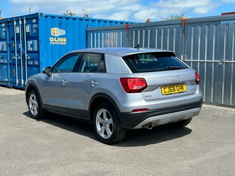 Audi Q2 Tfsi Sport Sat Silver #4