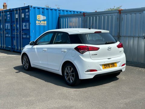 Hyundai I20 Gdi Se 35 DV16OBL White #4