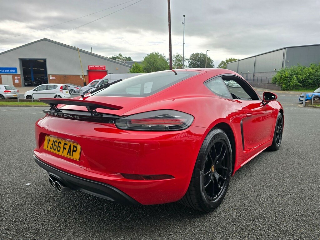 Porsche 718 Cayman Coupe White #19