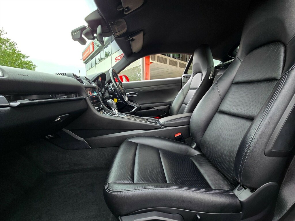 Porsche 718 Cayman Coupe White #48