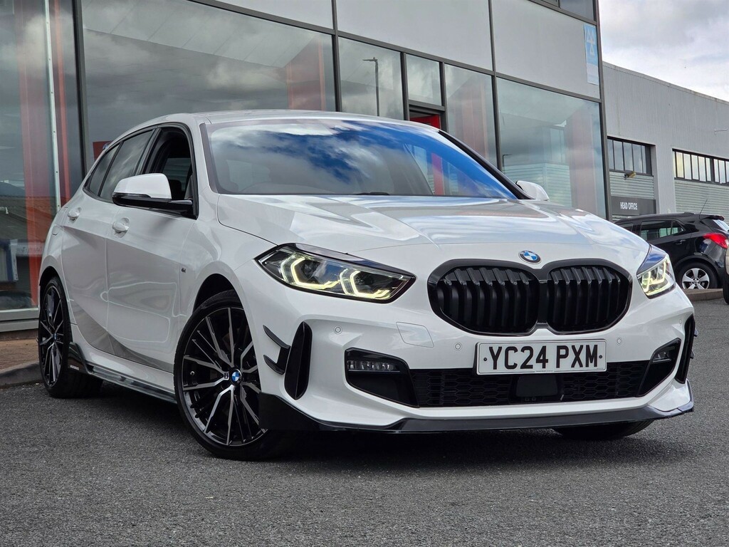 BMW 1 Series Hatchback YC24PXM White #2