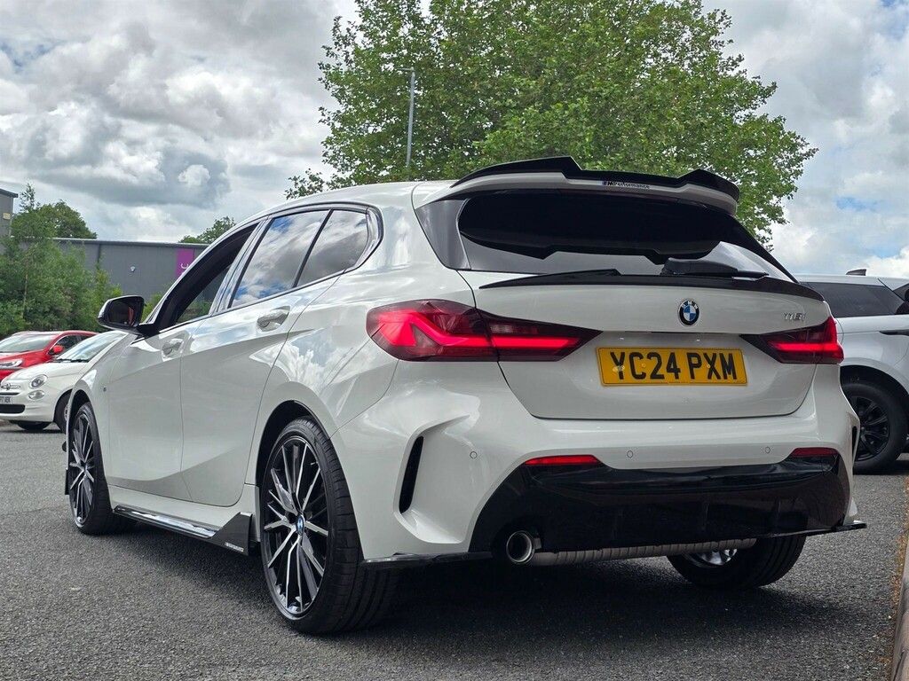 BMW 1 Series Hatchback YC24PXM White #4