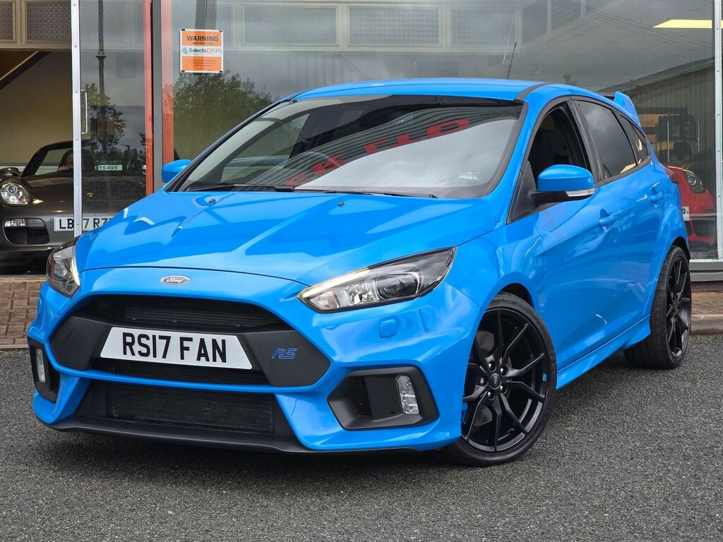 Ford Focus Hatchback Blue