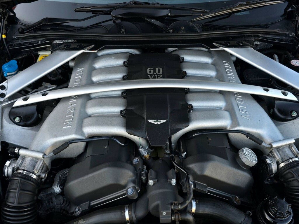 Aston Martin DB9 5.9 Coupe Seq 394 Gkm 450 Bhp Silver #30