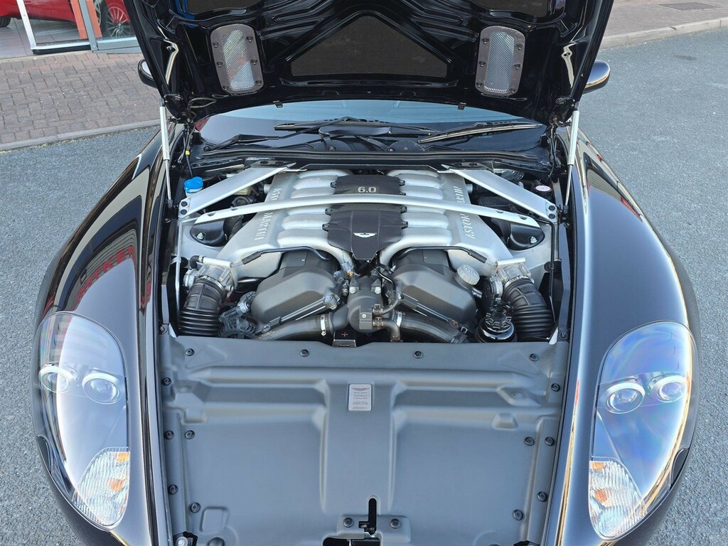 Aston Martin DB9 5.9 Coupe Seq 394 Gkm 450 Bhp Silver #31