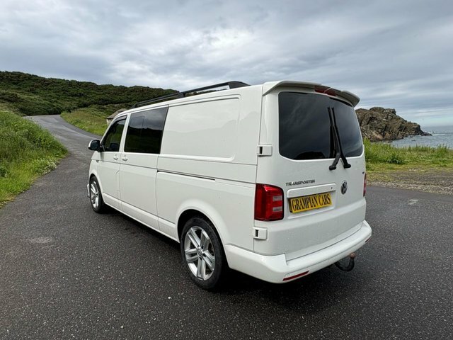 Volkswagen Transporter 2.0 Tdi Bmt 150 Highline Kombi Van Black #8