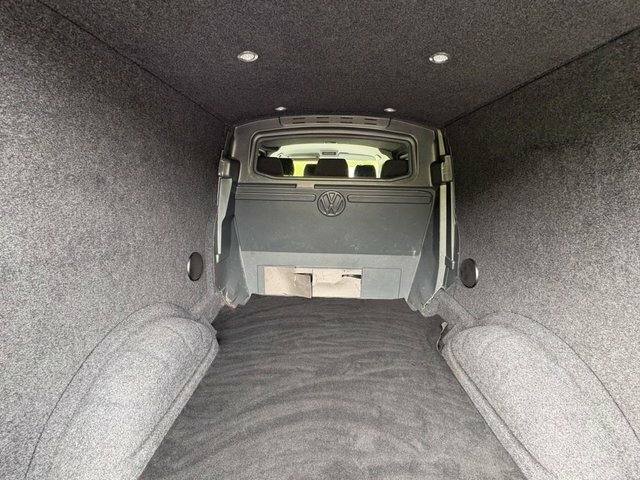 Volkswagen Transporter 2.0 Tdi Bmt 150 Highline Kombi Van Black #19