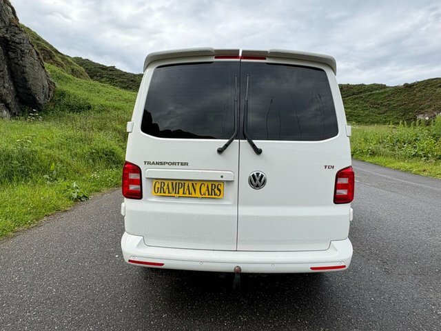 Volkswagen Transporter 2.0 Tdi Bmt 150 Highline Kombi Van Black #9