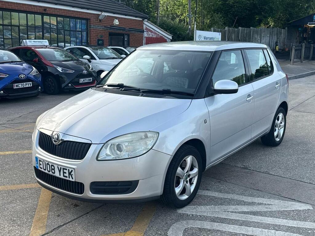 Skoda Fabia Hatchback 1.9 Tdi Pure Drive 2 200808 Silver #2