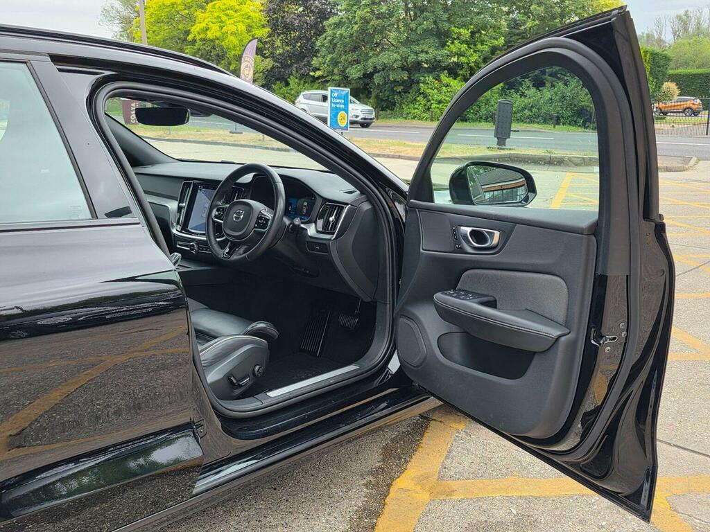 Volvo V60 V60 2.0 T6 350 Recharge Phev Plus Dark Awd A Grey #26