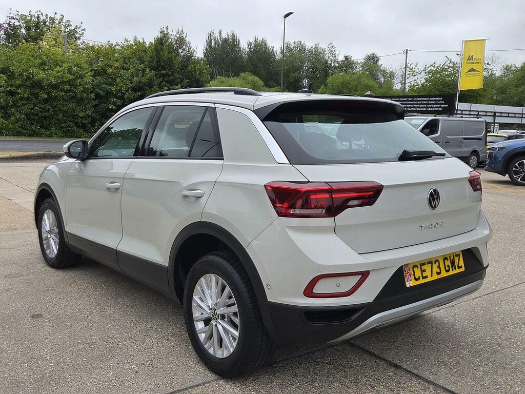 Volkswagen T-Roc Suv 1.5 Tsi Life Dsg Euro 6 Ss 202373 CE73GWZ Grey #4