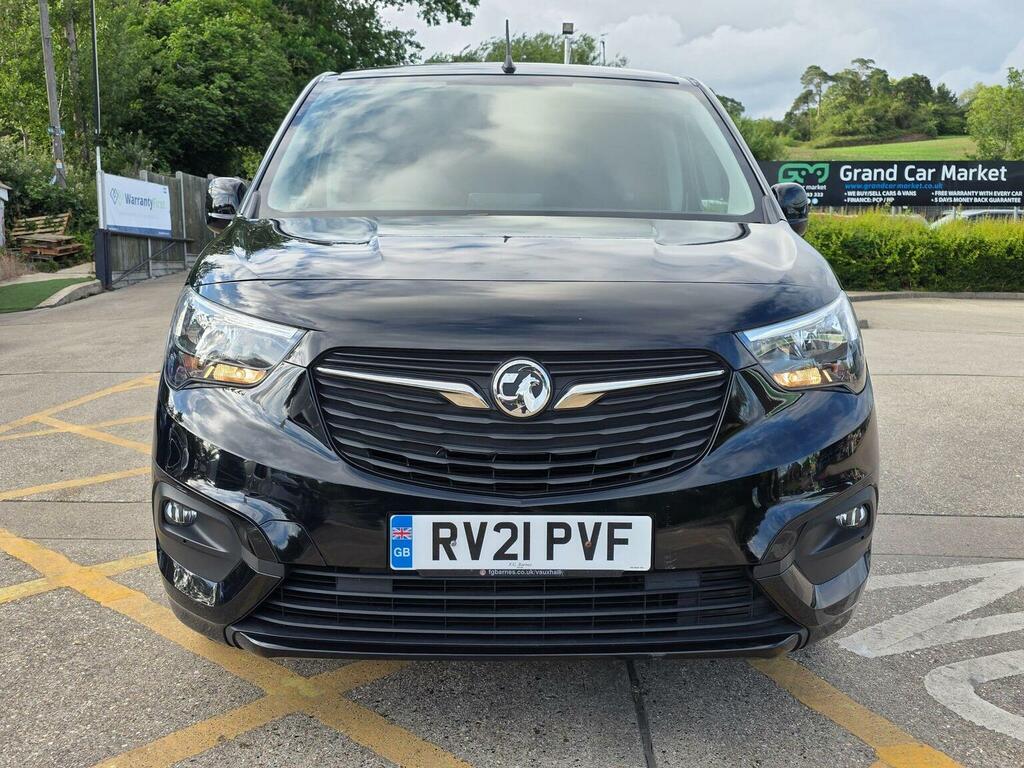 Vauxhall Combo 1.5 Turbo D 2300 Sportive L1 H1 Euro 6 Black #6