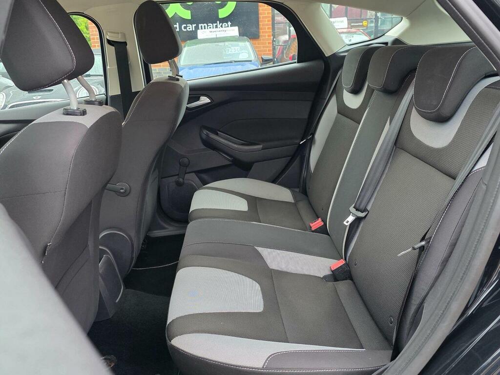 Ford Focus Hatchback Silver #93