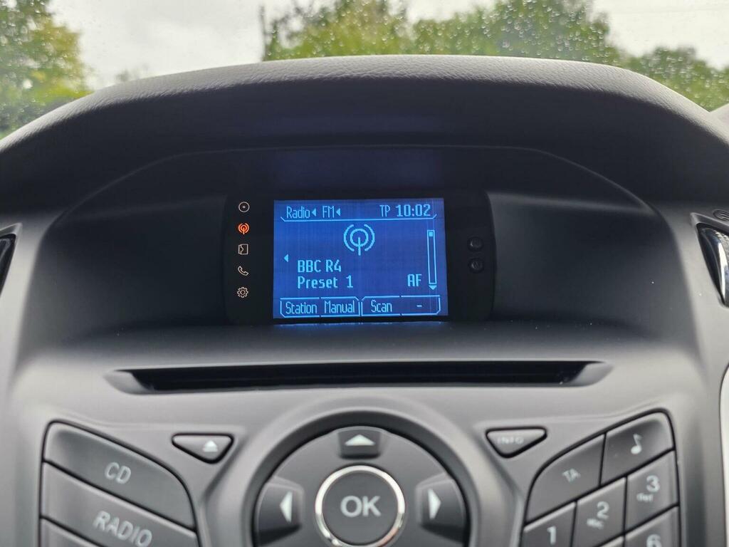 Ford Focus Hatchback Silver #48