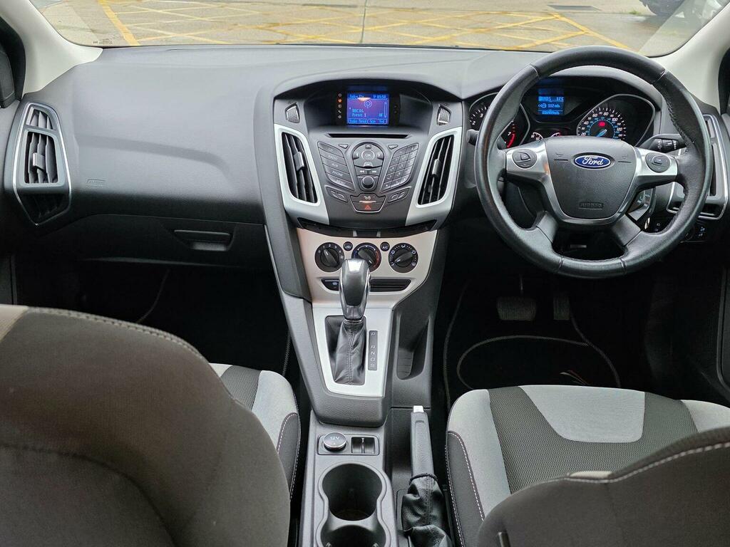 Ford Focus Hatchback Silver #19