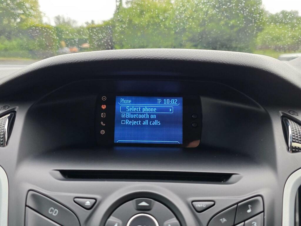 Ford Focus Hatchback Silver #117