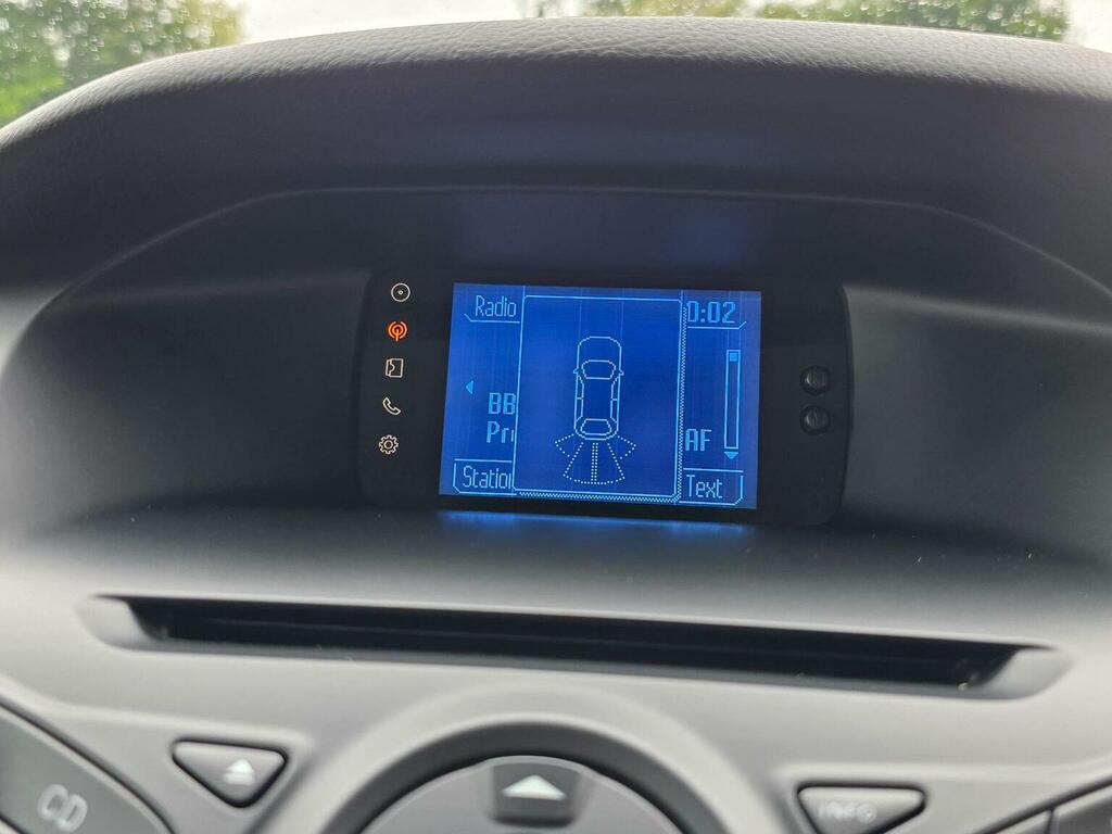 Ford Focus Hatchback Silver #53