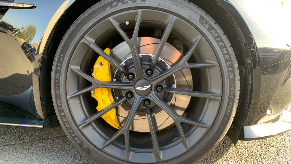 Aston Martin Vantage 4.0 Twin Turbo Black #4
