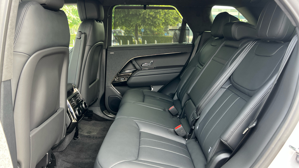 Land Rover Range Rover Sport Matt Edition Grey #4