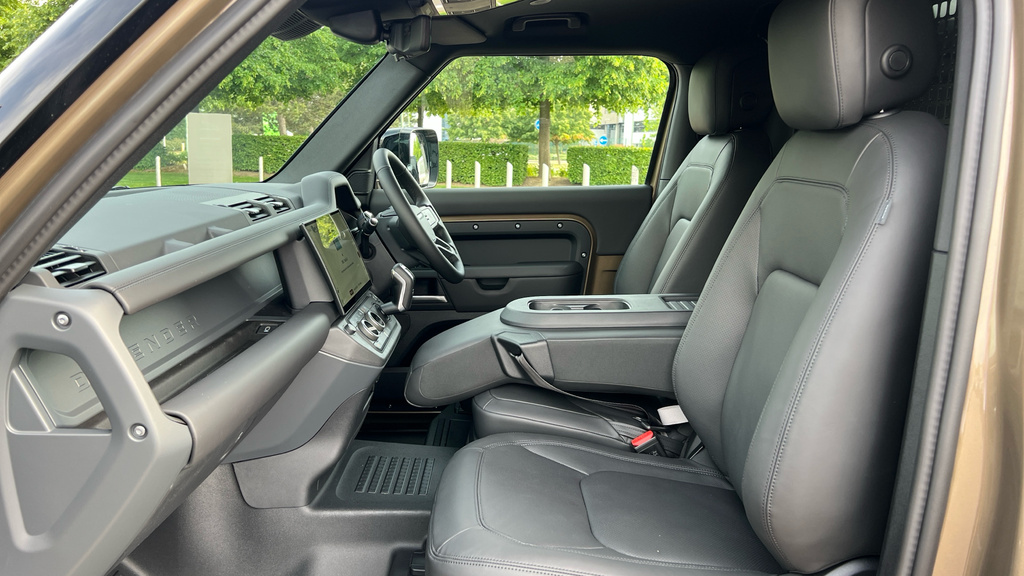 Land Rover Defender 90 Hard Top X-dynamic Hse 90  #3