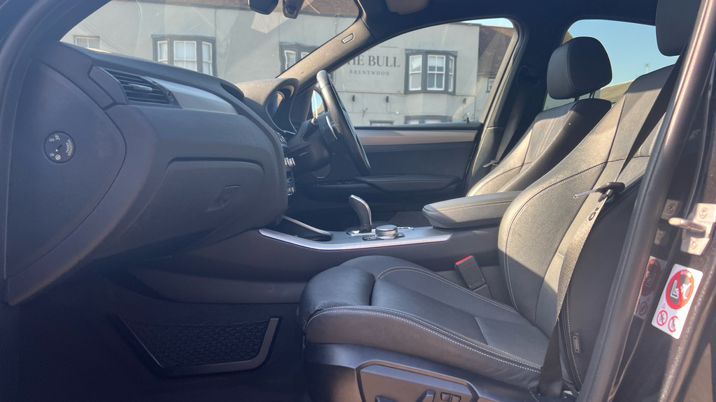 BMW X4 M Sport Black #3