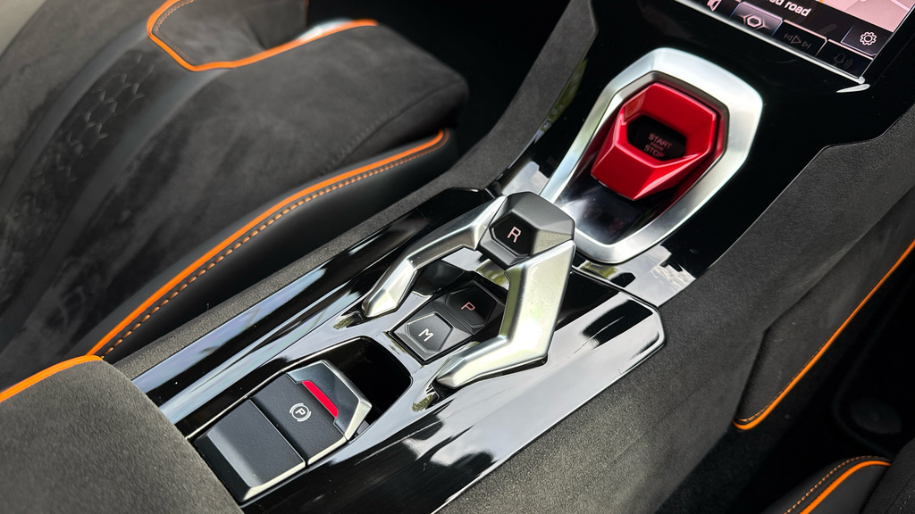 Lamborghini Huracan Sto  #18