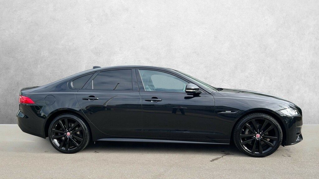 Jaguar XF R-sport Black #5
