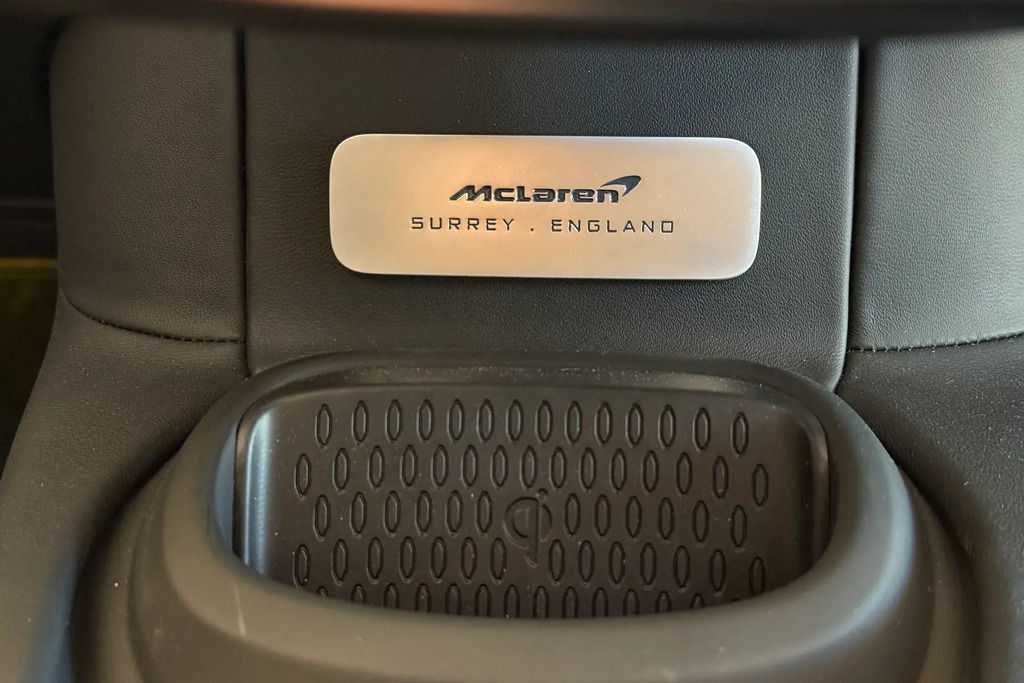 McLaren Artura V6 Phev 700 Ssg RJ25DKK Red #21