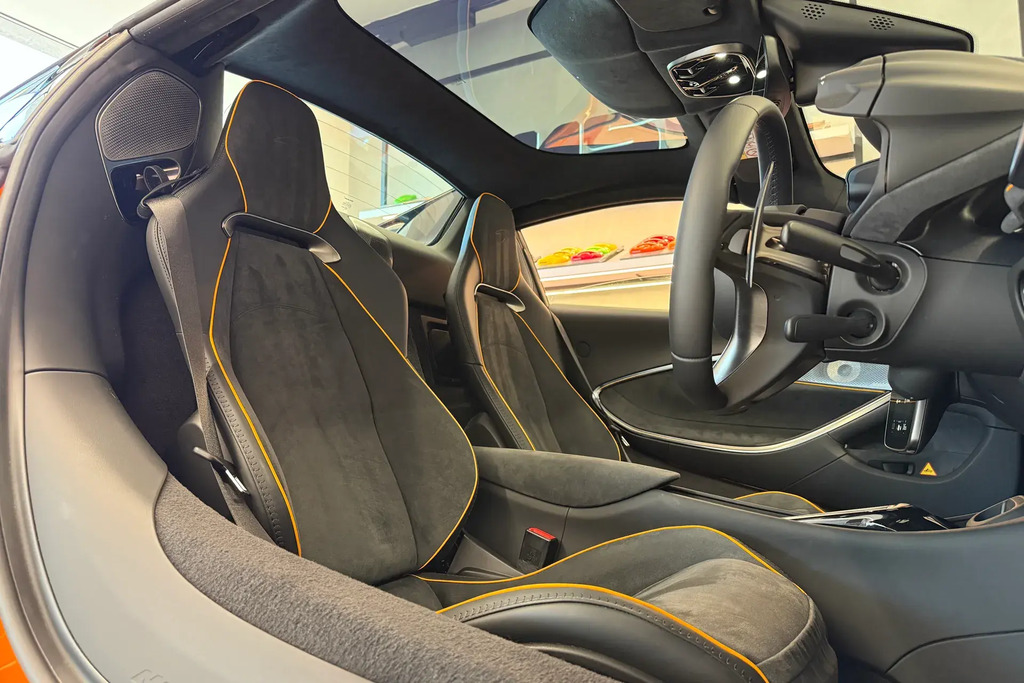 McLaren Artura V6 Phev 700 Ssg RJ25DKK Red #7