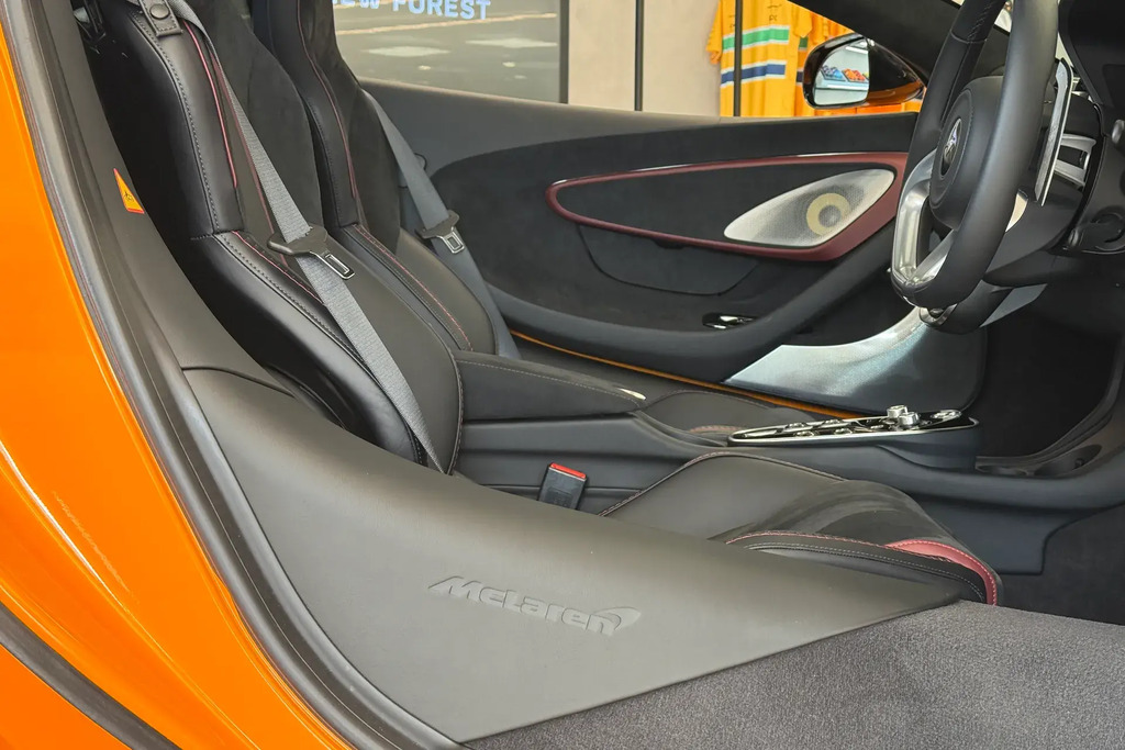 McLaren Coupe Coupe Orange #40